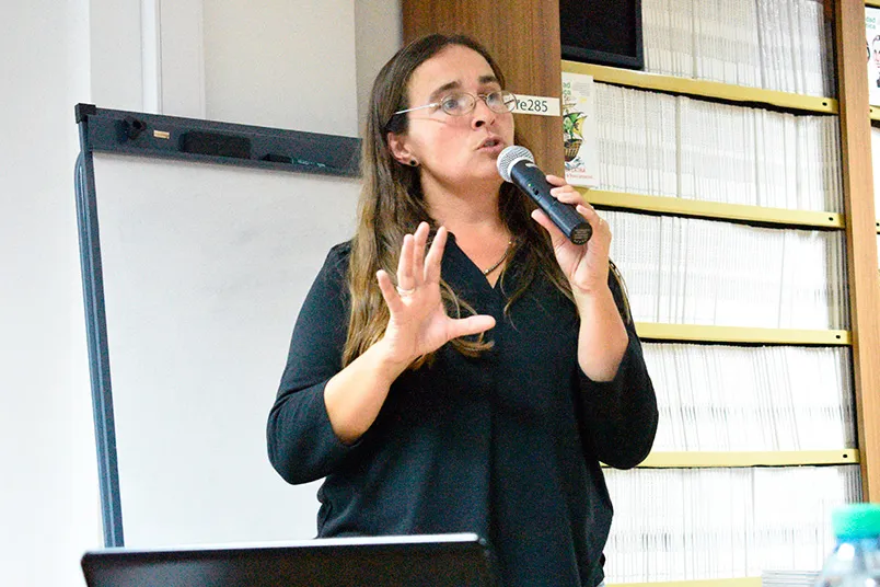 Dra. Virginia Aparicio