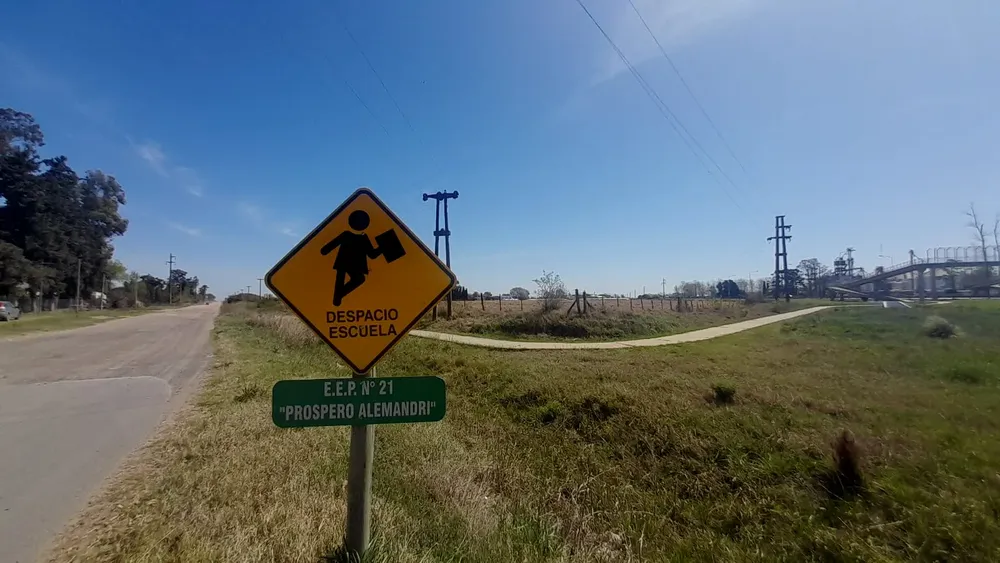 Image8980980980908098119